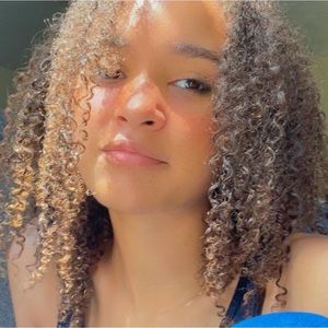 Meet your Posher, Alexa